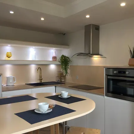 Les Sapins Verts Apart Otel Saint-Lo